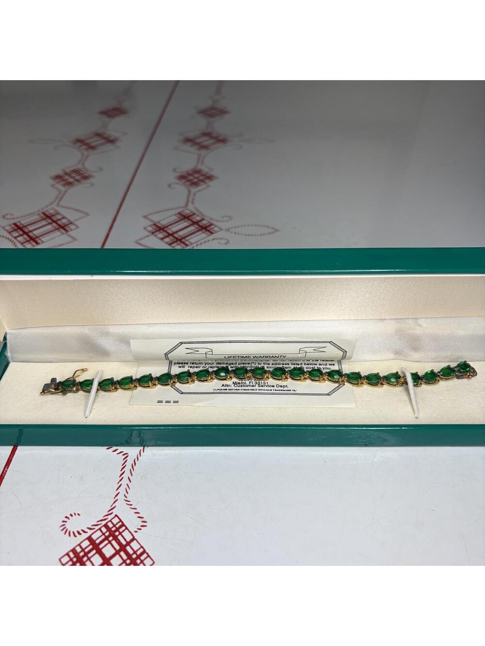 Sterling vermeil bracelet with tear drop shaped bright green stones vintage 90s